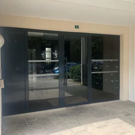 Romitius Apartment *